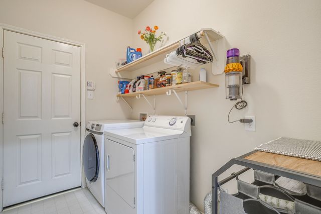 6425 Greenbriar Lane, Fort Worth, TX 76132