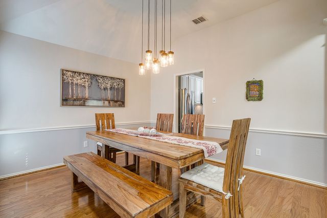 6425 Greenbriar Lane, Fort Worth, TX 76132