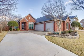6425 Greenbriar Lane, Fort Worth, TX 76132