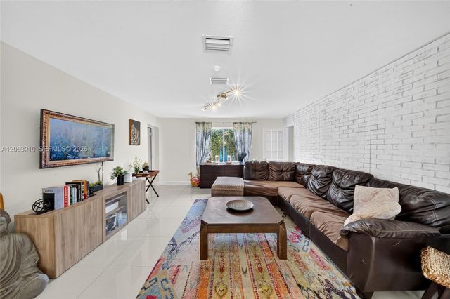 10141 SW 46th Street, Miami, FL 33165