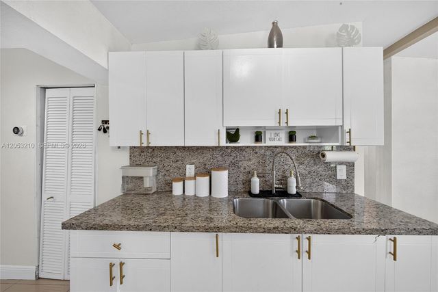 10141 SW 46th Street, Miami, FL 33165
