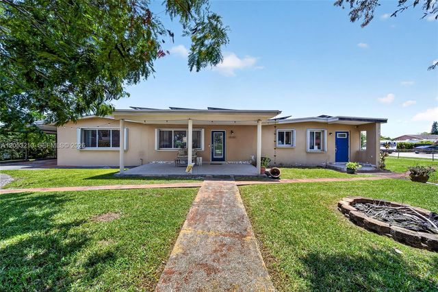 10141 SW 46th Street, Miami, FL 33165