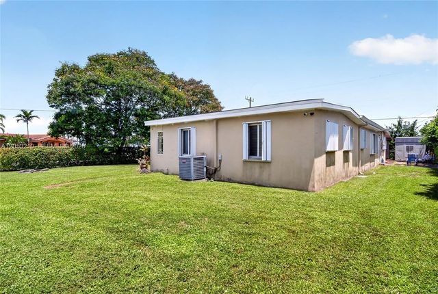 10141 SW 46th Street, Miami, FL 33165
