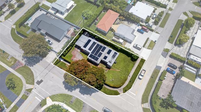 10141 SW 46th Street, Miami, FL 33165