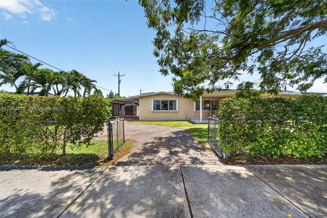 10141 SW 46th Street, Miami, FL 33165