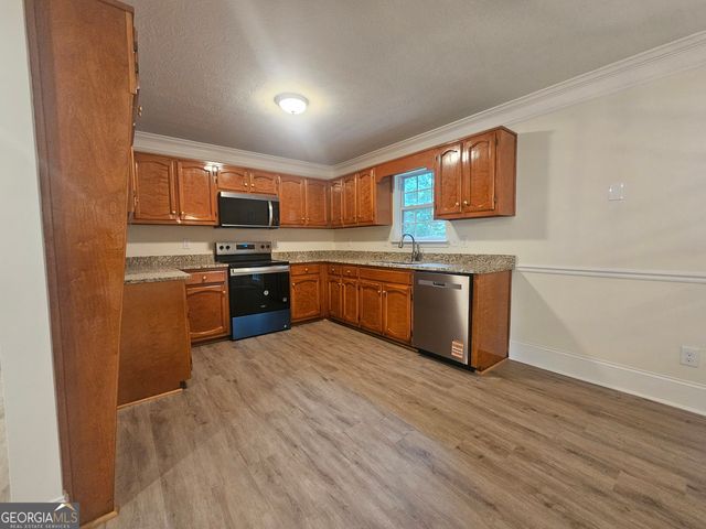 521 Shaggy Hickory Trail, Palmetto, GA 30268