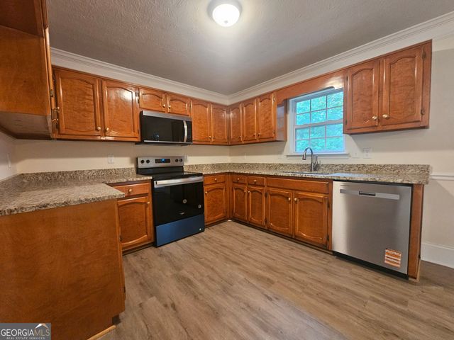 521 Shaggy Hickory Trail, Palmetto, GA 30268