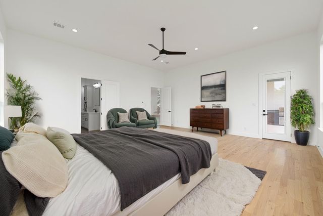 733 El Barco, Corsicana, TX 75109