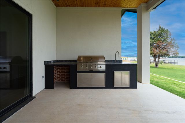 733 El Barco, Corsicana, TX 75109