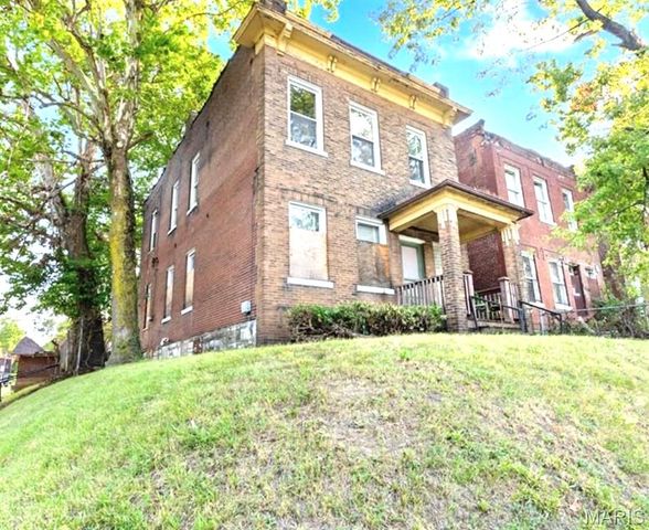 4822 Ashland Avenue, St Louis, MO 63115