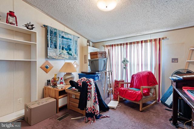 217 HOLLY CT, Bear, DE 19701