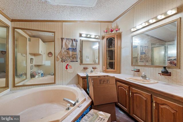 217 HOLLY CT, Bear, DE 19701