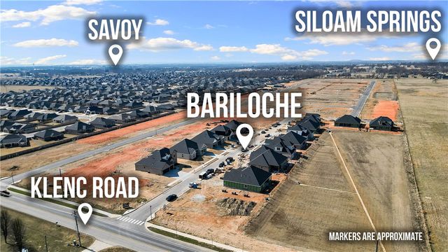 689 Primitivo Avenue, Tontitown, AR 72762