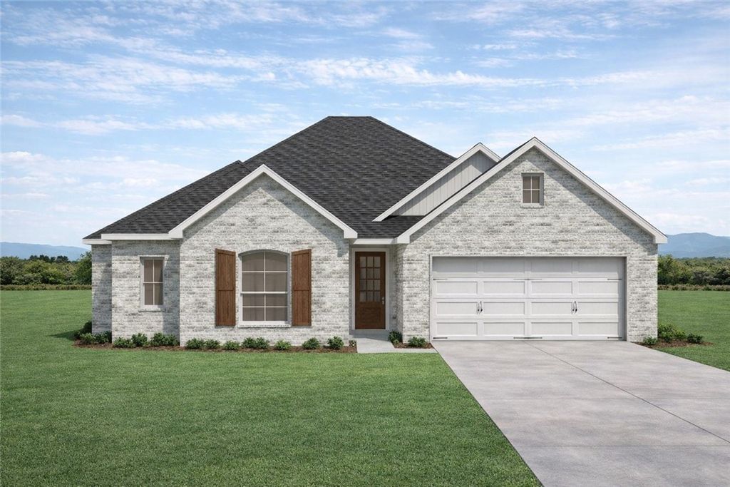 689 Primitivo Avenue, Tontitown, AR 72762