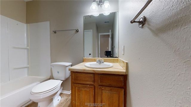 1527 Pine Ridge Drive A, College Station, TX 77840