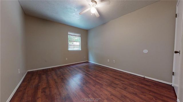 1527 Pine Ridge Drive A, College Station, TX 77840