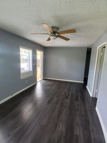 1645 NE 149TH Street 4, Miami, FL 33181