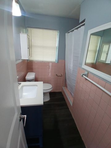 1645 NE 149TH Street 4, Miami, FL 33181