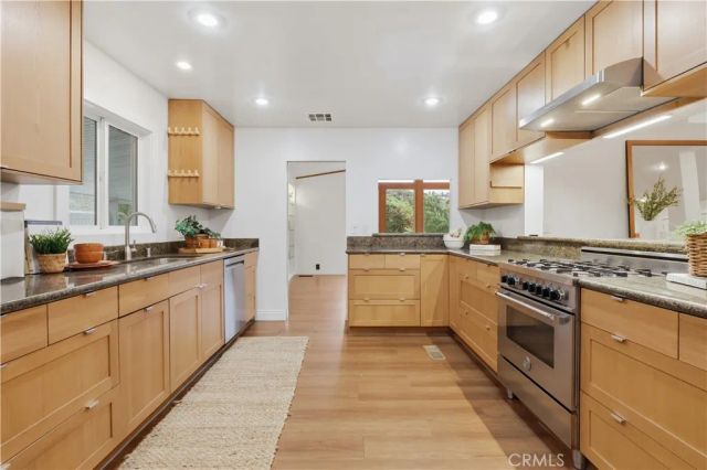 2275 W 25th 242, San Pedro, CA 90732