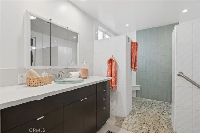 2275 W 25th 242, San Pedro, CA 90732