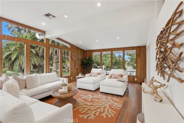 2275 W 25th 242, San Pedro, CA 90732