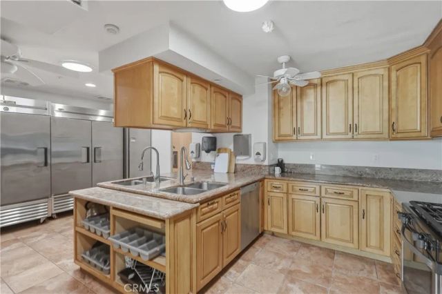 2275 W 25th 242, San Pedro, CA 90732