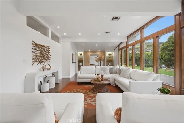 2275 W 25th 242, San Pedro, CA 90732