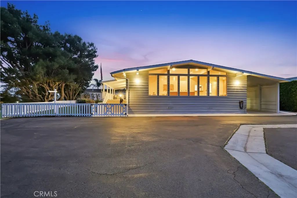 2275 W 25th 242, San Pedro, CA 90732