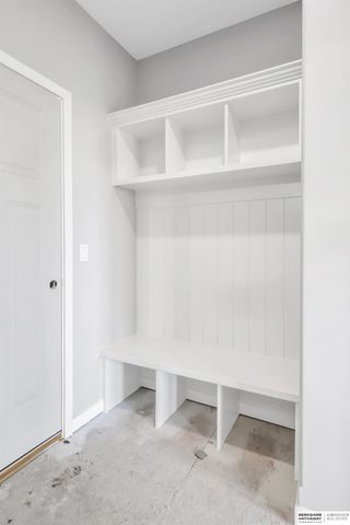 18414 Palisades Drive, Omaha, NE 68136