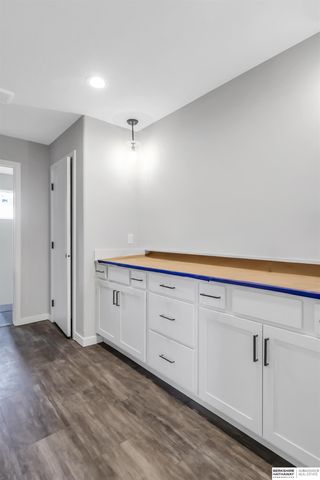 18414 Palisades Drive, Omaha, NE 68136