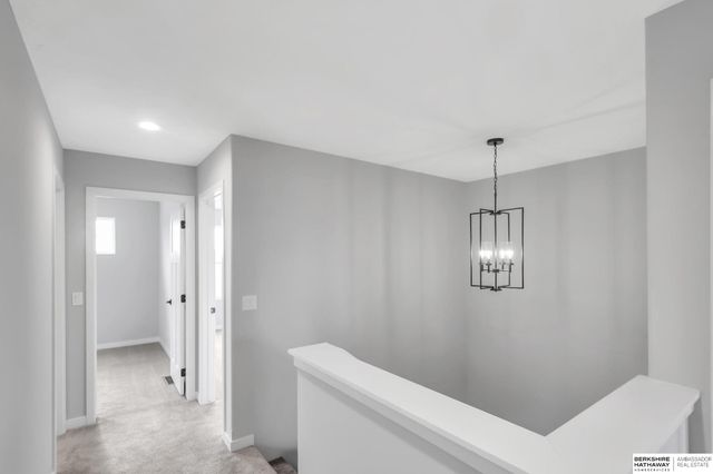 18414 Palisades Drive, Omaha, NE 68136