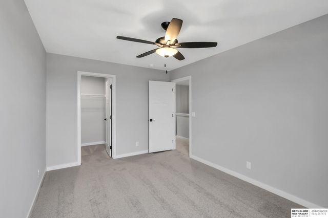 18414 Palisades Drive, Omaha, NE 68136