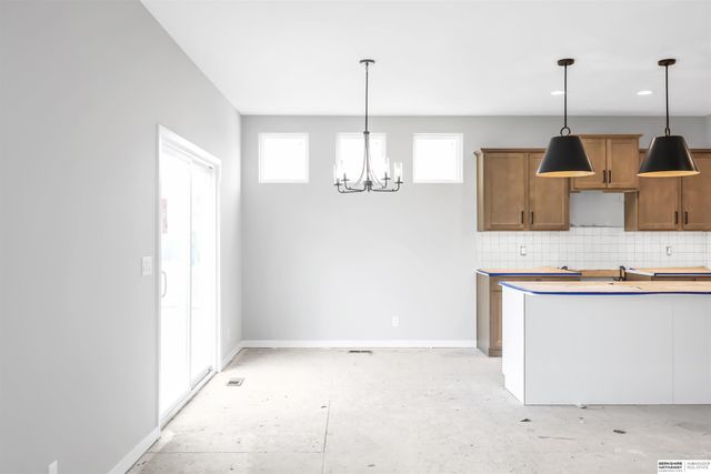 18414 Palisades Drive, Omaha, NE 68136