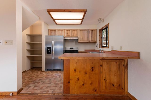 17590 Woodcrest Dr, Pioneer, CA 95666
