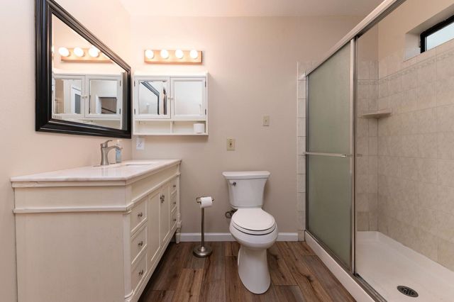 17590 Woodcrest Dr, Pioneer, CA 95666