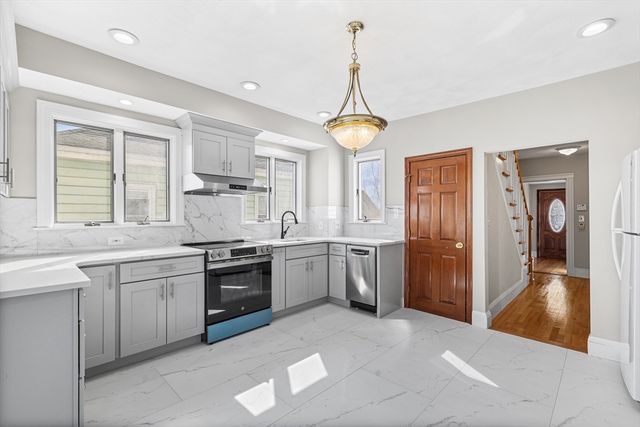 1 Oak Grove Court 1, Malden, MA 02148