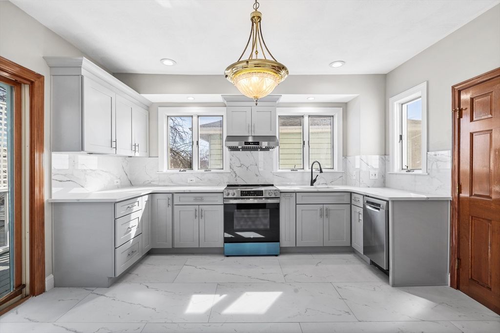 1 Oak Grove Court 1, Malden, MA 02148