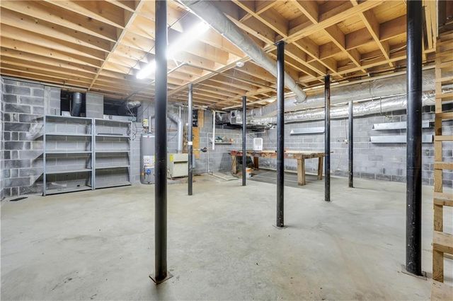 314 Winding Stream Trail, Conyers, GA 30094