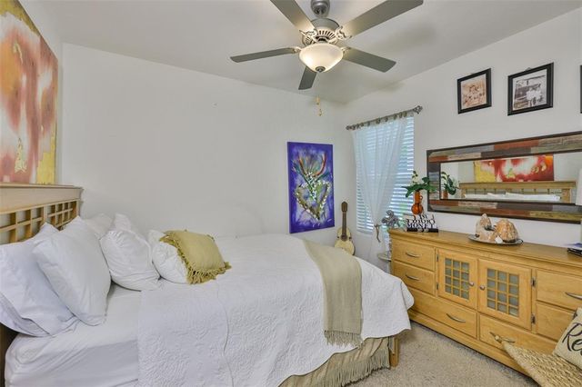 10214 MANGROVE WELL ROAD, Sun City Center, FL 33573