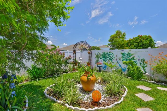 10214 MANGROVE WELL ROAD, Sun City Center, FL 33573
