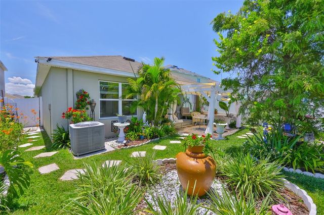 10214 MANGROVE WELL ROAD, Sun City Center, FL 33573