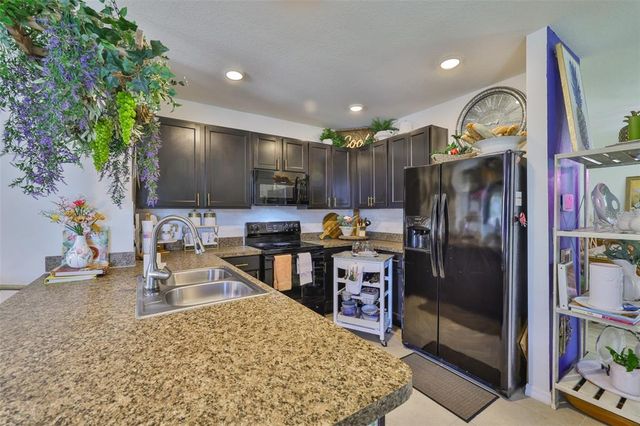 10214 MANGROVE WELL ROAD, Sun City Center, FL 33573