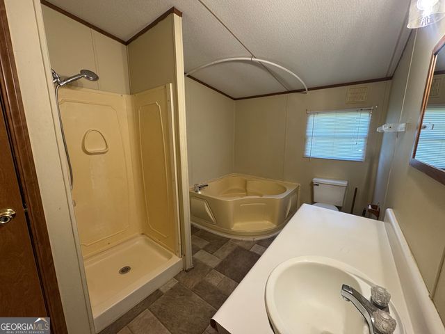 2246 Sheffield Lane, Rentz, GA 31075