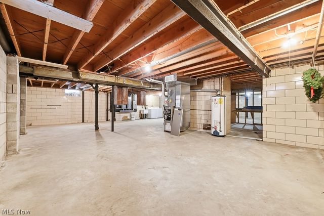 1310 Overlook Drive, Alliance, OH 44601