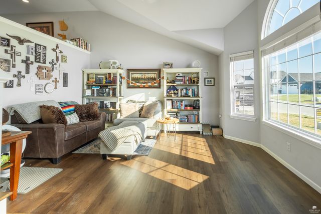 519 Prairie Meadow, St. George, KS 66535