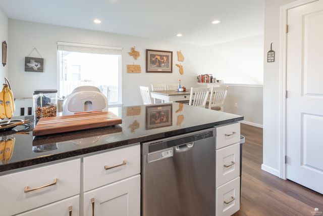 519 Prairie Meadow, St. George, KS 66535