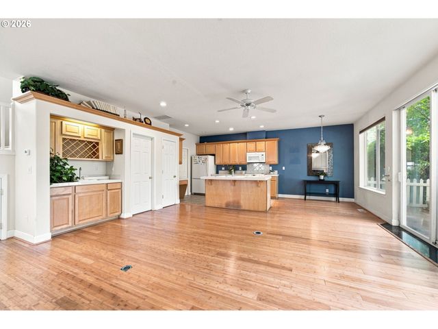 1702 Se 110TH Ct, Vancouver, WA 98664