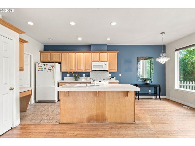 1702 Se 110TH Ct, Vancouver, WA 98664