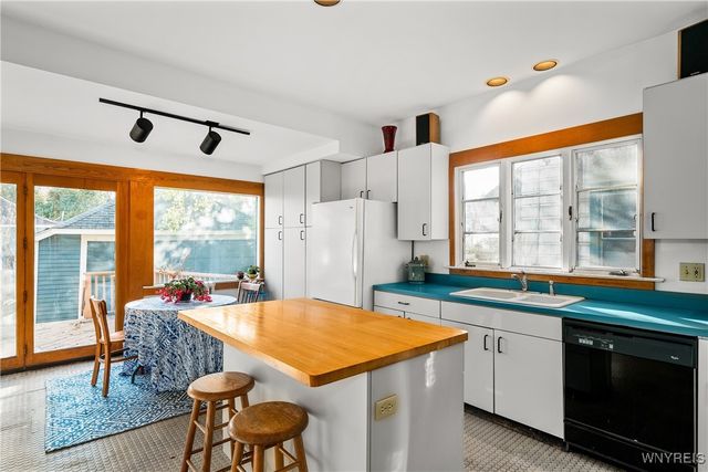 166 Huntington Avenue, Buffalo, NY 14214