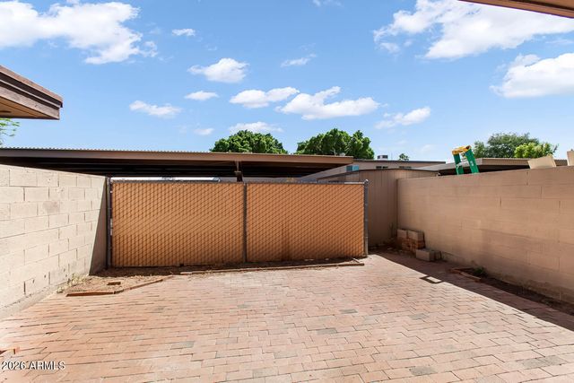 1730 E ELLIS Drive, Tempe, AZ 85282